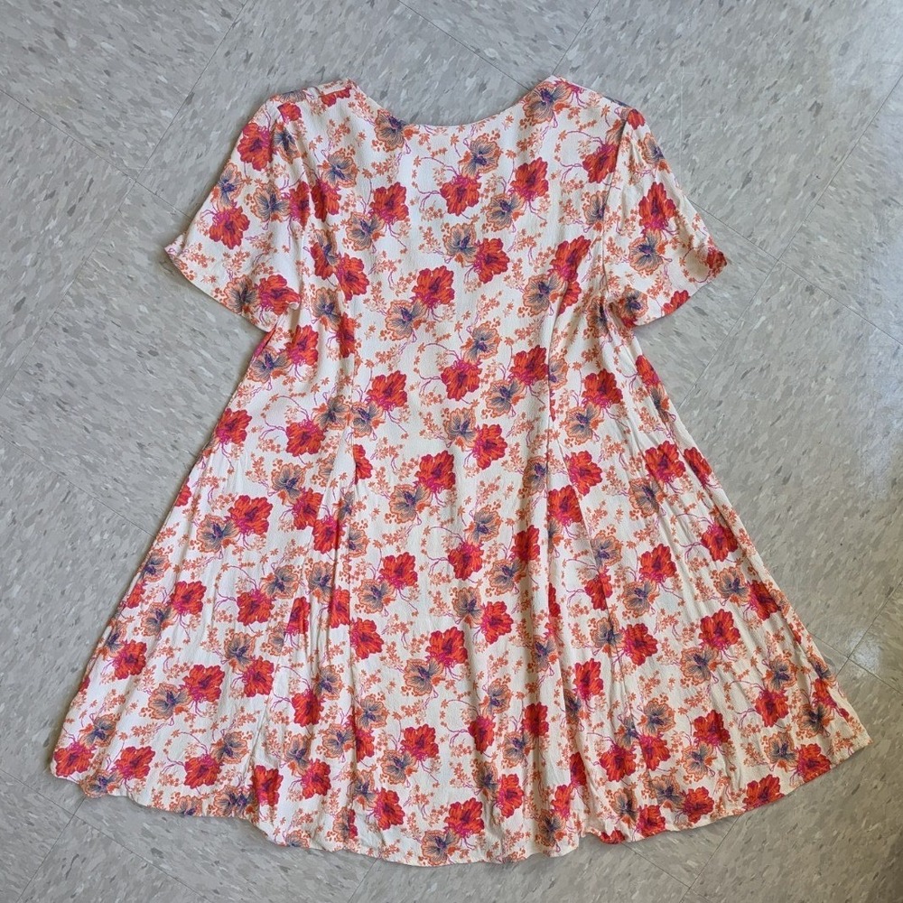 Astr the Label Coral Pink Baby Doll Hibiscus Floral Lace Up Shift Dress - Picture 6 of 7
